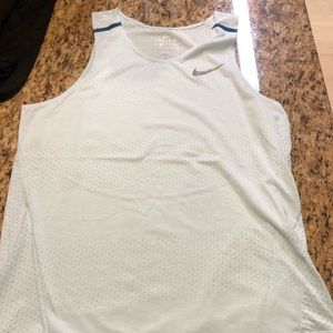 Nike tank